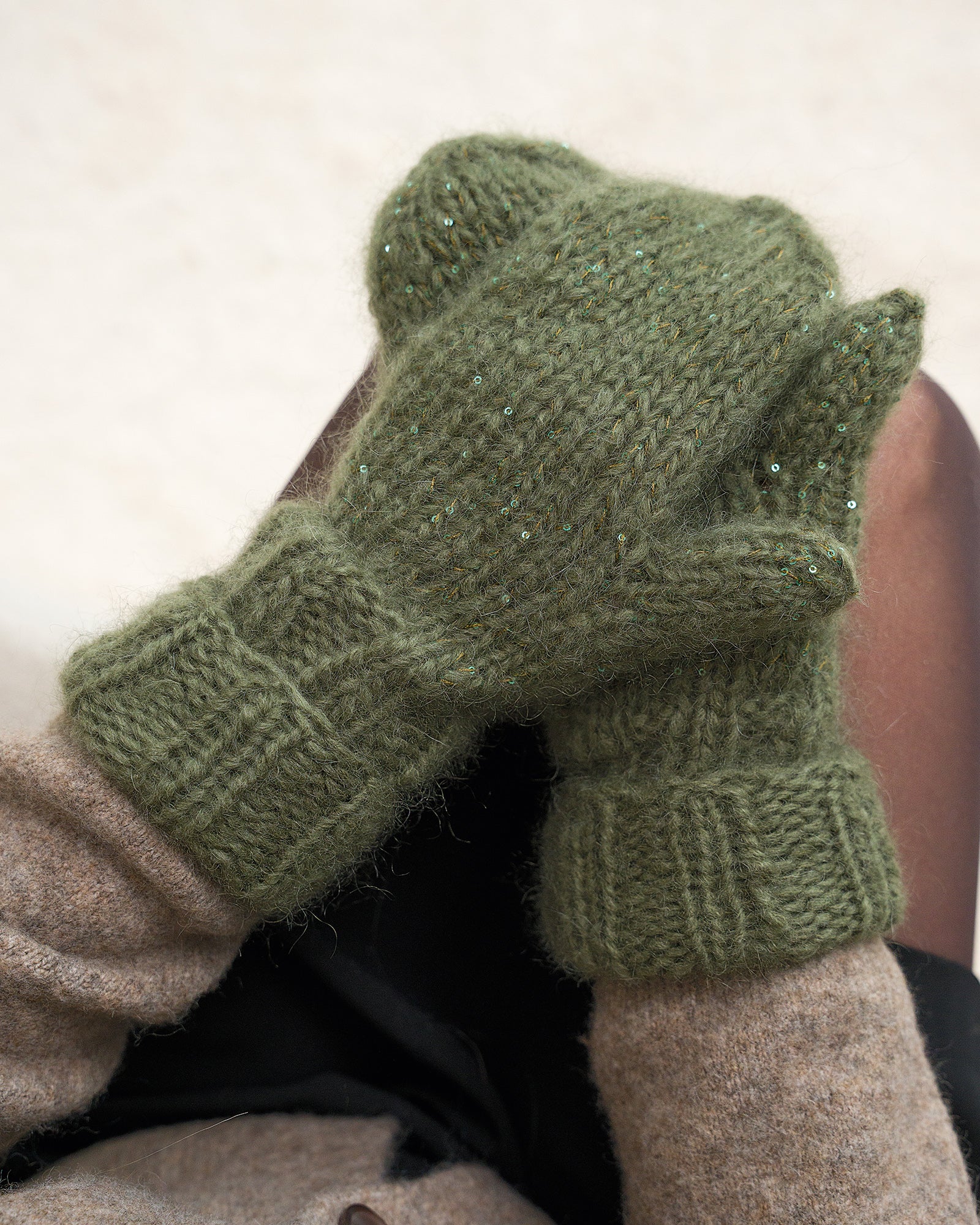 lana grossa handschuhe stricken COSMIC MITTENS – Lana Grossa Shop